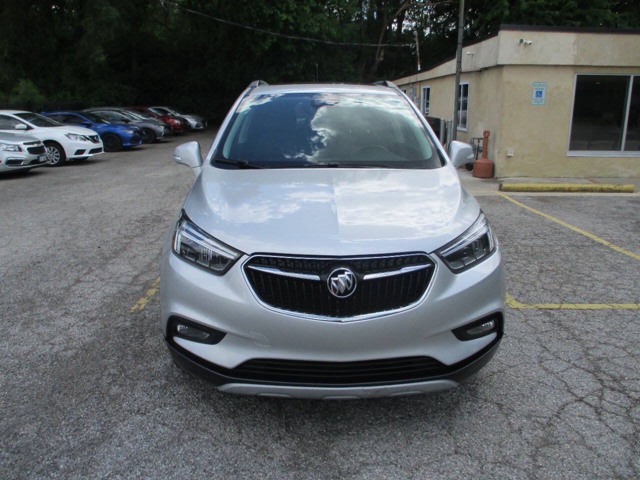 Used 2019 Buick Encore Essence w/ Experience Buick Package AWD/4WD image 11