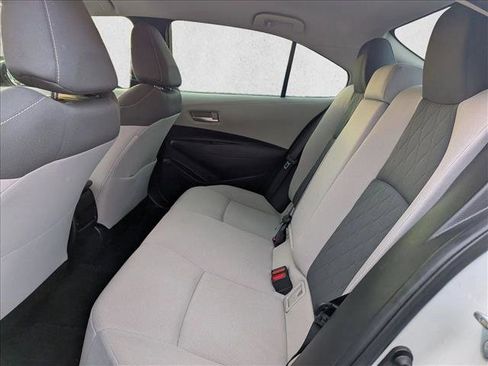 Used 2020 Toyota Corolla LE w/ Carpet Mat Package (TMS) image 22