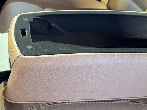 Used 2015 BMW 740Li image 27