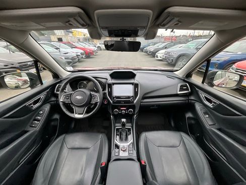Used 2019 Subaru Forester Touring image 15