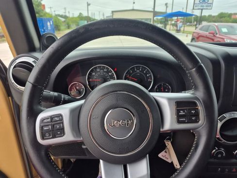 Used 2013 Jeep Wrangler Unlimited Sport AWD/4WD image 25