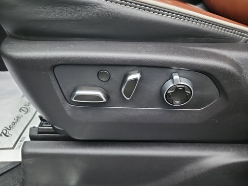 Certified 2024 GMC Sierra 2500 Denali Ultimate image 12