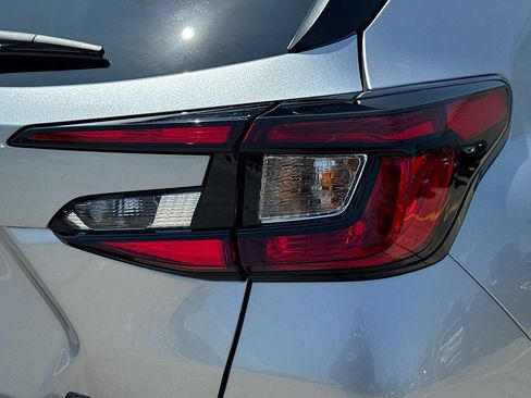 Certified 2026 Subaru Crosstrek 2.5i Premium AWD/4WD image 32