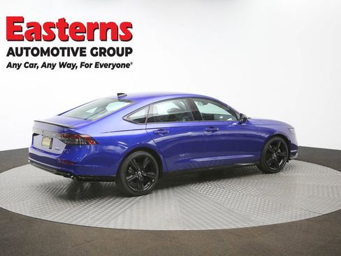 Used 2025 Honda Accord Sport image 43