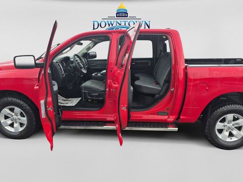 Used 2021 RAM 1500 Classic SLT AWD/4WD image 27