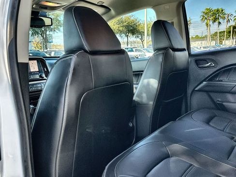 Used 2022 GMC Canyon Denali image 12