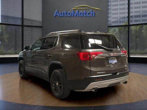 Used 2019 GMC Acadia SLT AWD/4WD image 8