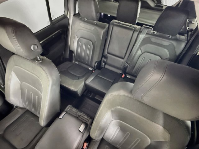 Used 2020 Land Rover Defender 110 First Edition AWD/4WD image 14