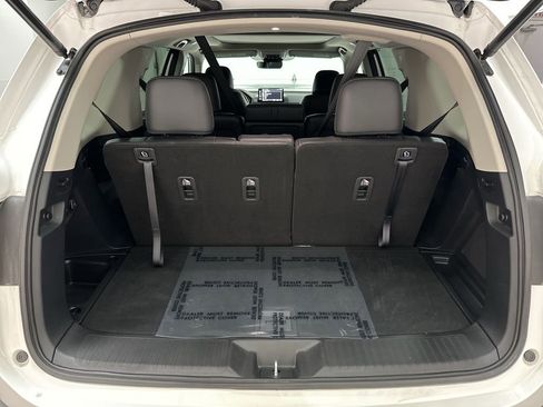 Used 2025 Honda Pilot Touring image 36
