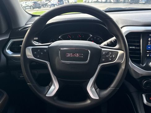 Certified 2023 GMC Acadia SLE w/ Driver Convenience Package AWD/4WD image 13
