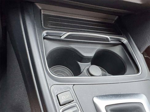 Used 2018 BMW 330i xDrive Sedan w/ Premium Package image 15