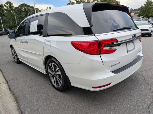 Certified 2021 Honda Odyssey Touring image 8
