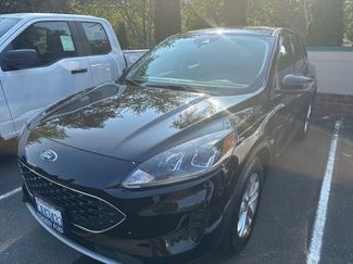 Used 2021 Ford Escape SE w/ Cold Weather Package image 1