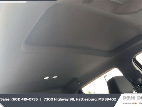 Used 2025 Chevrolet Silverado 1500 LT w/ Convenience Package II AWD/4WD image 17
