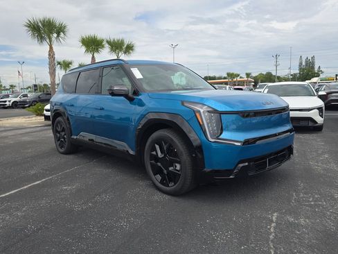 New 2026 Kia EV9 Land AWD/4WD image 2