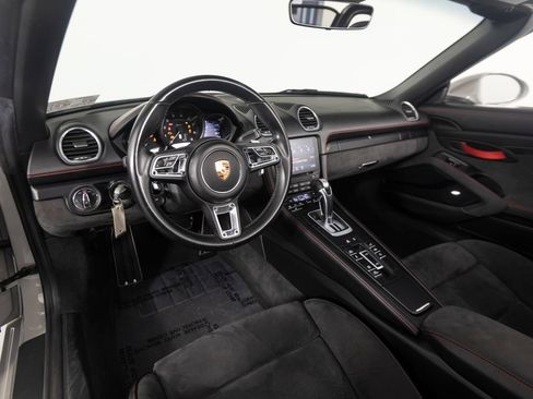 Certified 2021 Porsche 718 Boxster Spyder RWD image 16