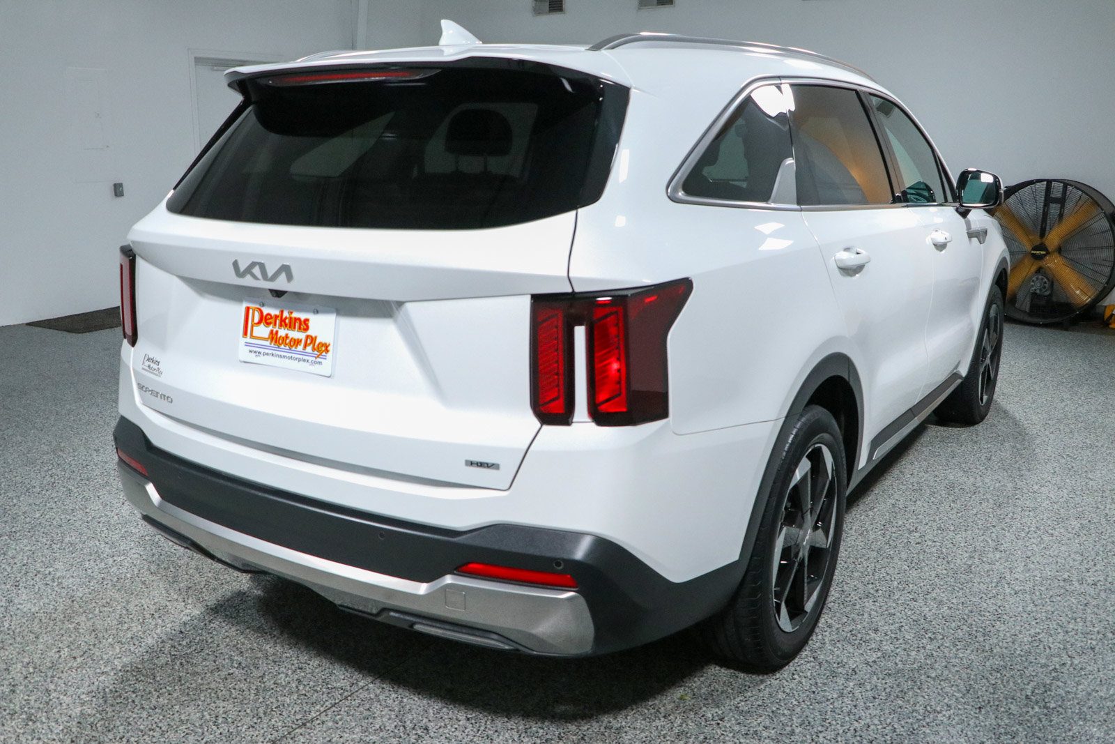 Used 2025 Kia Sorento EX w/ EX Panoramic Sunroof Package AWD/4WD image 7
