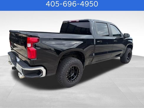 Used 2024 Chevrolet Silverado 1500 LT w/ Z71 Off-Road Package AWD/4WD image 6