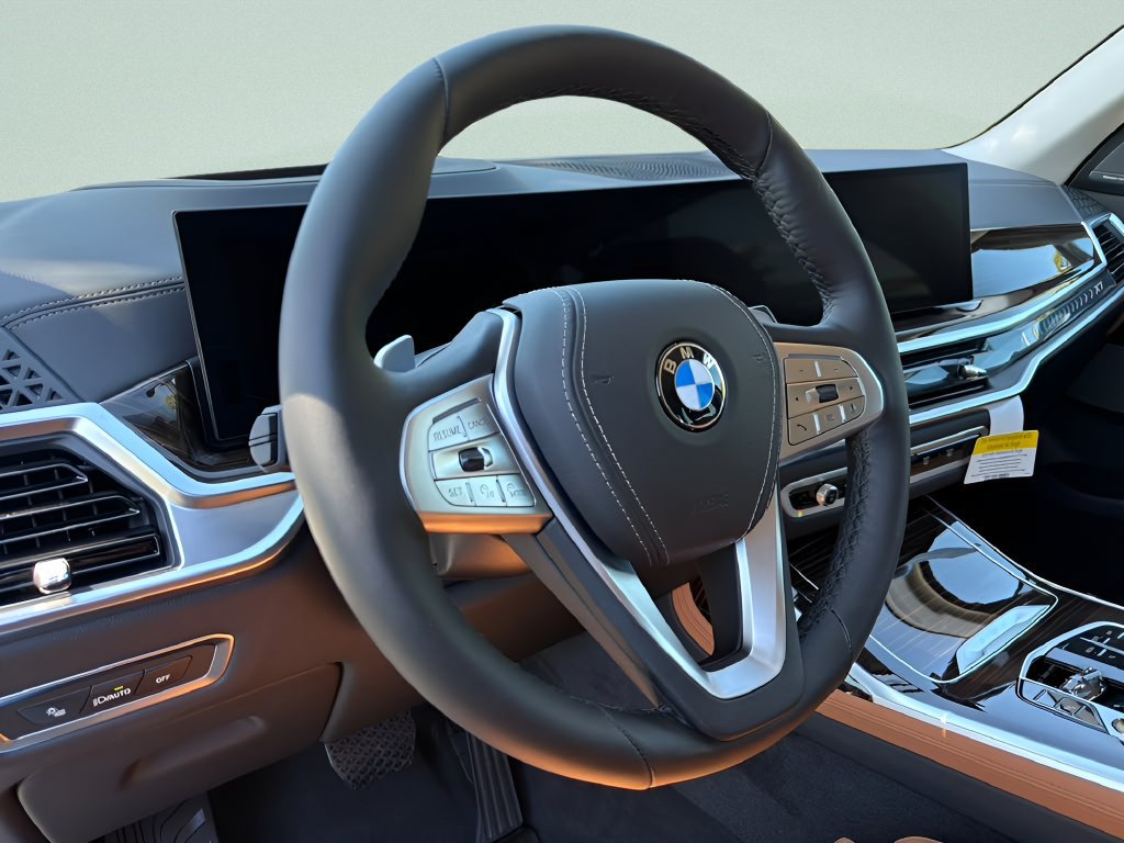 New 2027 BMW X7 xDrive40i AWD/4WD image 13