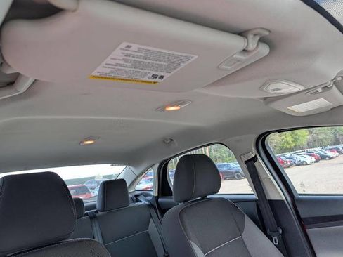 Used 2014 Ford Focus SE w/ SE Winter Package FWD image 31