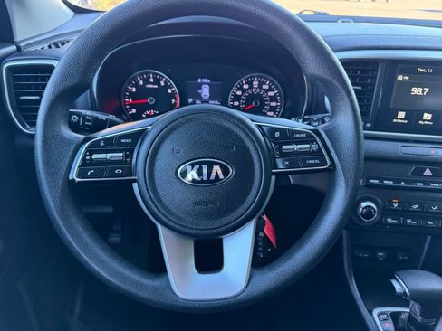 Used 2021 Kia Sportage LX image 27