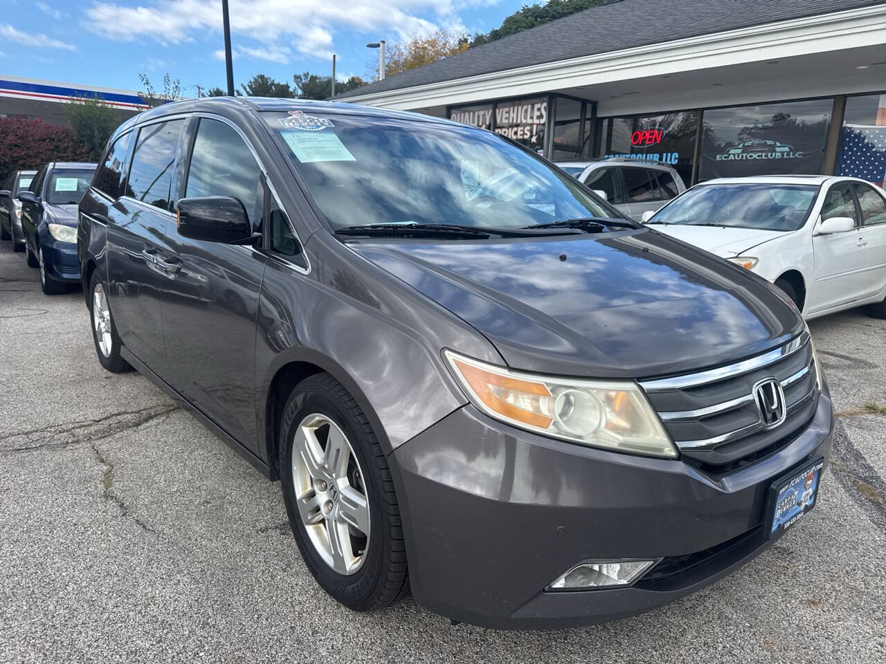 Used 2012 Honda Odyssey Touring Elite image 26