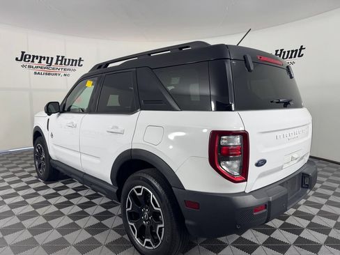 Used 2025 Ford Bronco Sport Outer Banks w/ Outer Banks Tech Package+ AWD/4WD image 9