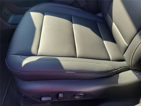 New 2026 GMC Acadia Elevation w/ Elevation Premium Package image 18