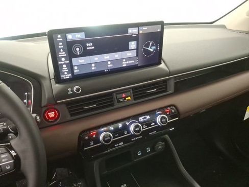 New 2026 Honda Pilot Elite image 19