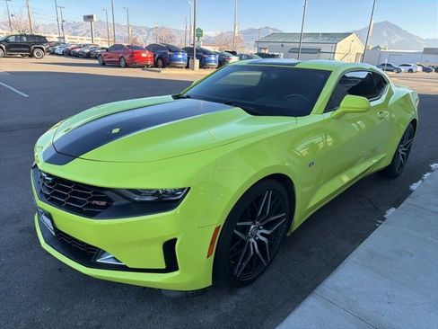 Used 2020 Chevrolet Camaro LT w/ RS Package image 3