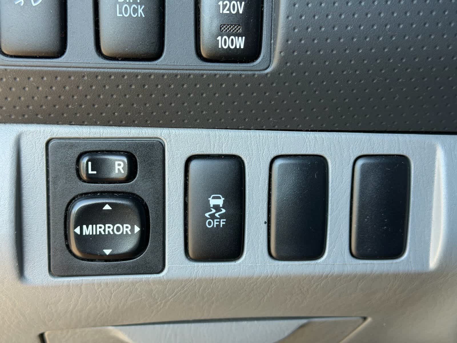 Used 2012 Toyota Tacoma PreRunner w/ TRD Off-Road Pkg RWD image 18