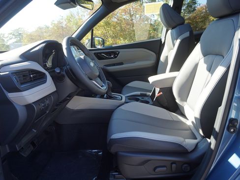 New 2026 Subaru Forester Limited AWD/4WD image 8