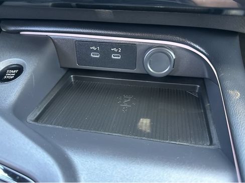 Used 2026 Nissan Sentra SR w/ Floor Mat Package FWD image 9