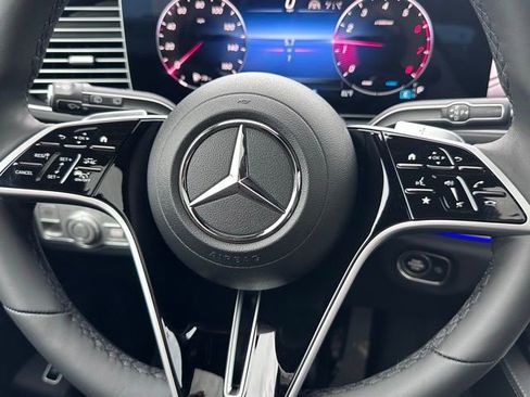 New 2026 Mercedes-Benz GLE 450 4MATIC image 17