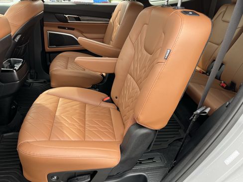 Used 2025 Kia Telluride EX X-Line AWD/4WD image 19
