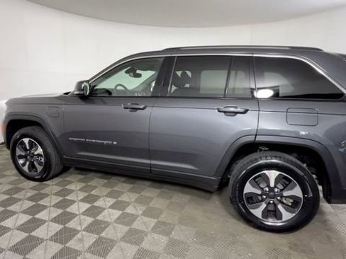 Used 2022 Jeep Grand Cherokee Limited 4xe AWD/4WD image 8