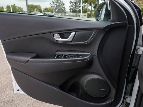 Used 2023 Hyundai Kona Limited w/ Cargo Package FWD image 25