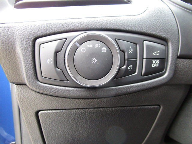 Used 2023 Ford Edge Titanium AWD/4WD image 17