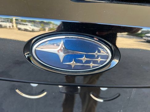 Used 2025 Subaru Crosstrek 2.5i Wilderness AWD/4WD image 37