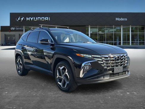 Certified 2023 Hyundai Tucson Limited AWD/4WD image 3