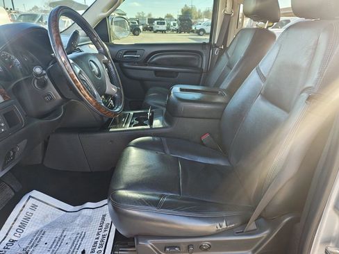 Used 2014 GMC Yukon Denali AWD/4WD image 13