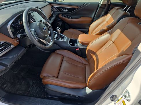 Used 2023 Subaru Outback Touring image 8