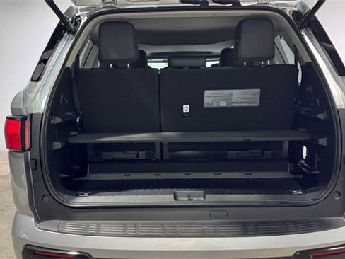 Used 2024 Toyota Sequoia Limited image 37