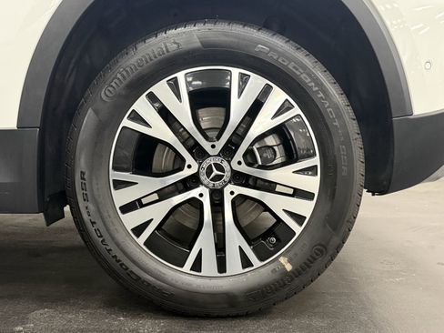 Used 2025 Mercedes-Benz GLA 250 image 16