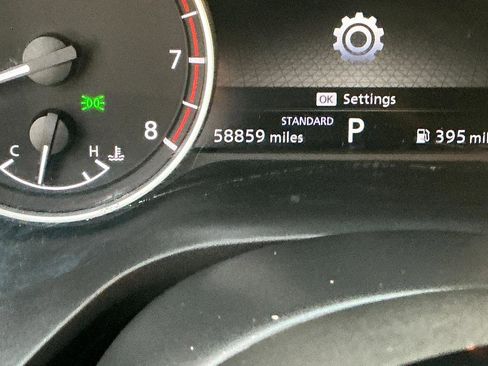 Certified 2023 Nissan Rogue SL image 15