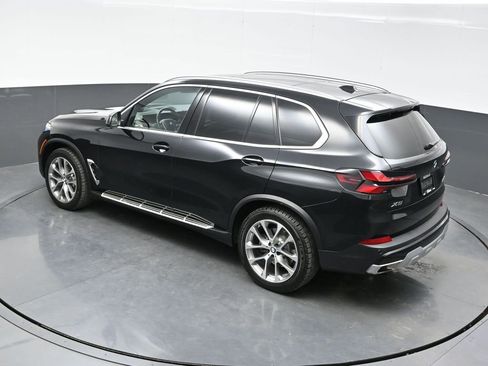 Used 2024 BMW X5 xDrive40i AWD/4WD image 38