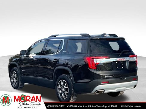 Certified 2023 GMC Acadia SLE w/ Driver Convenience Package image 4