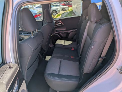 Used 2022 Mitsubishi Outlander ES AWD/4WD image 29