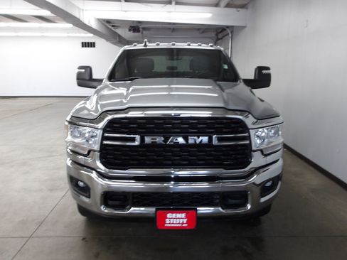 Used 2024 RAM 2500 Big Horn AWD/4WD image 6