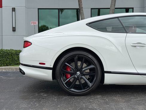 Used 2021 Bentley Continental GT AWD/4WD image 4